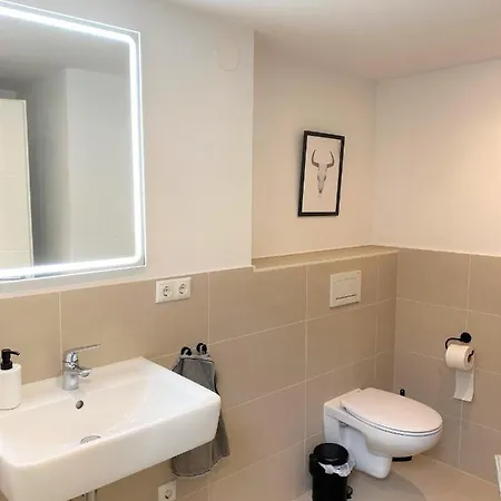 Διαμέρισμα Loft Studio-apartment - Parken - Top-lage Unterhalb Der Burg *